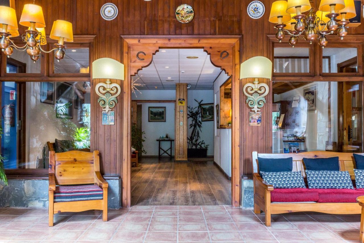 فندق San Anton بيناسكي المظهر الخارجي الصورة